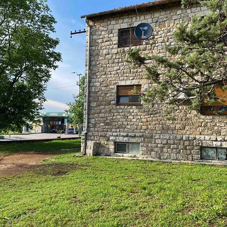 Apartman Jovana Bileća エクステリア 写真