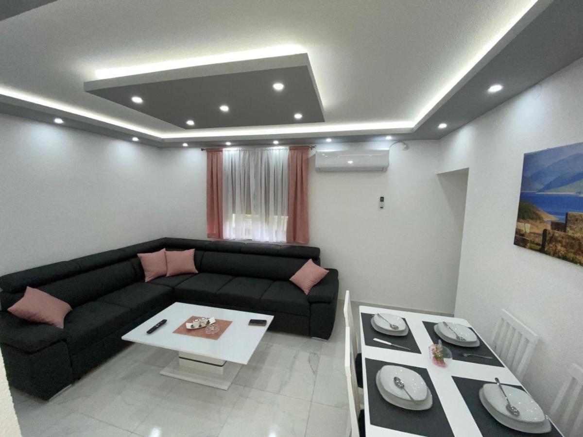 Apartman Jovana Bileća エクステリア 写真